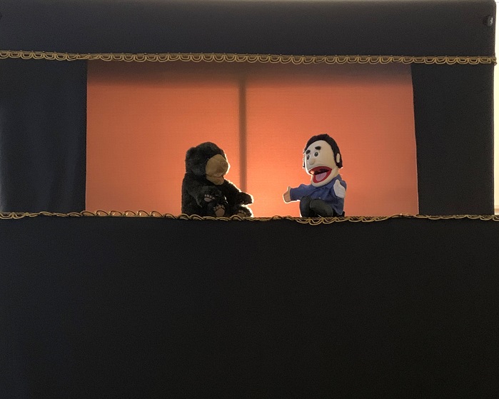 image of puppet show